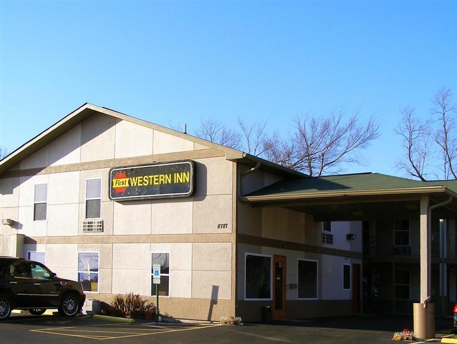 First Western Inn Caseyville Exteriör bild